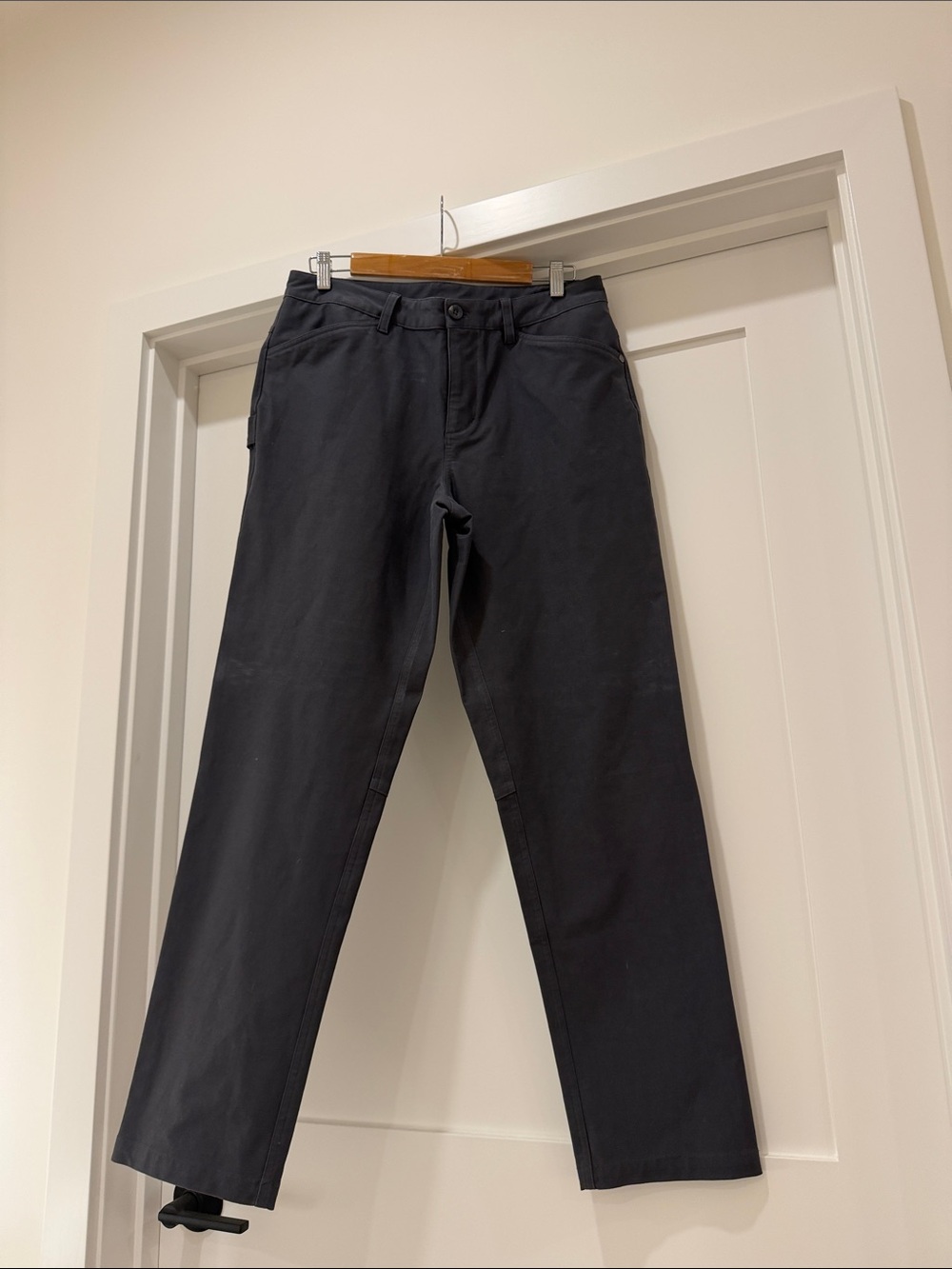 Vuori Men’s Gray Pants